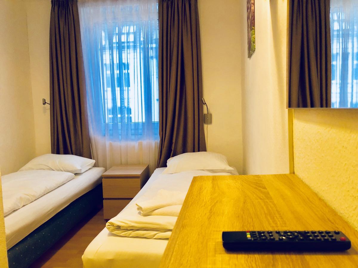 City Hotel Storch Colonia Exterior foto